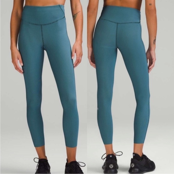 NWT Lululemon Base Pace HR Tight 25" *Two-Tone Ribbed Size 4 - Picture 2 of 10